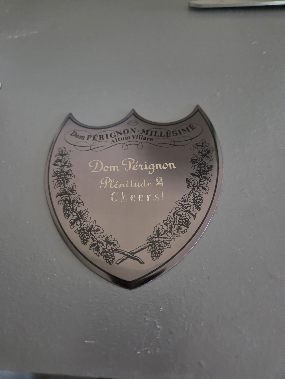 Dom Pérignon Shield - New, Unused